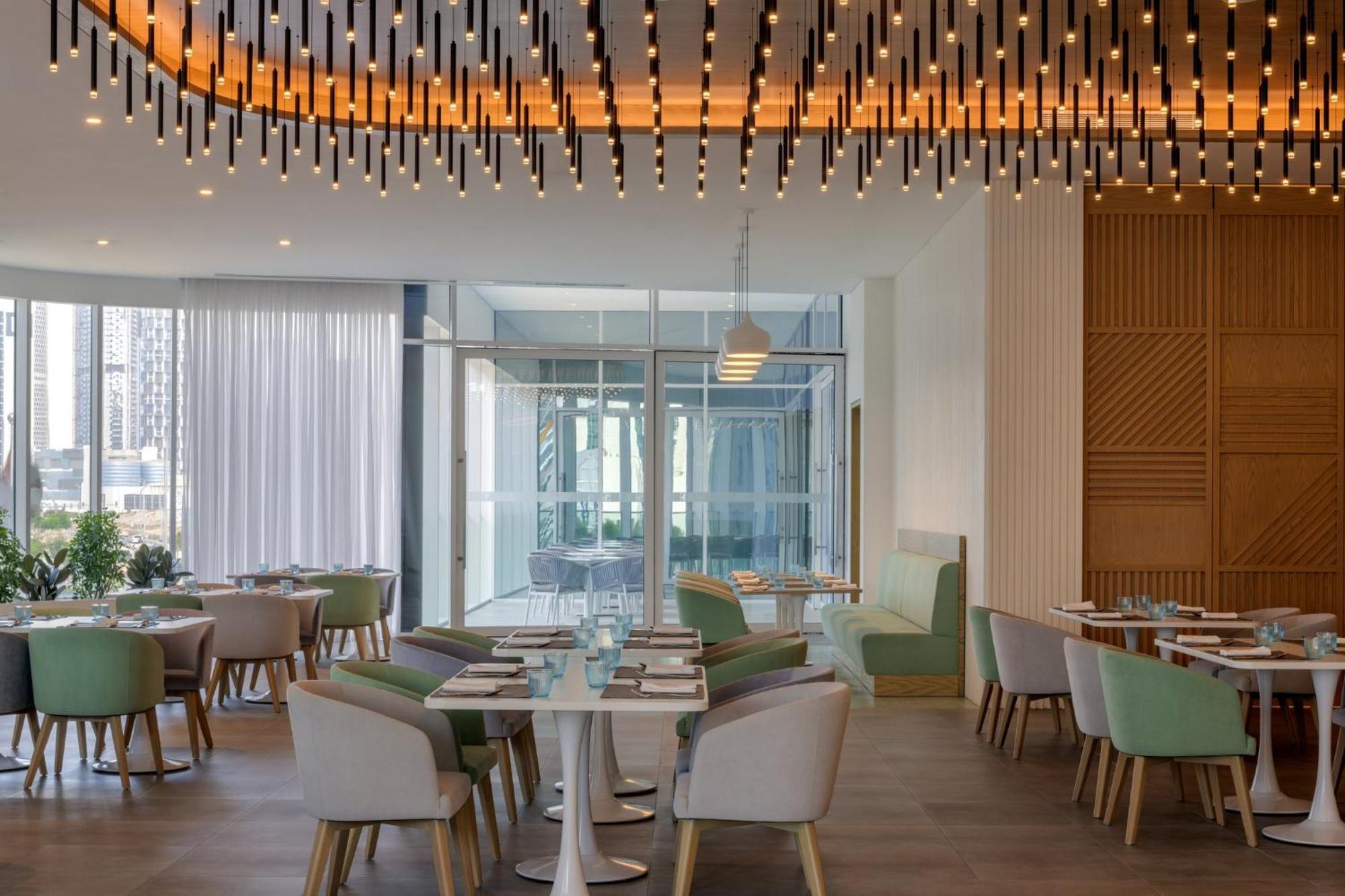 Staybridge Suites Dubai Business Bay By Ihg Екстериор снимка